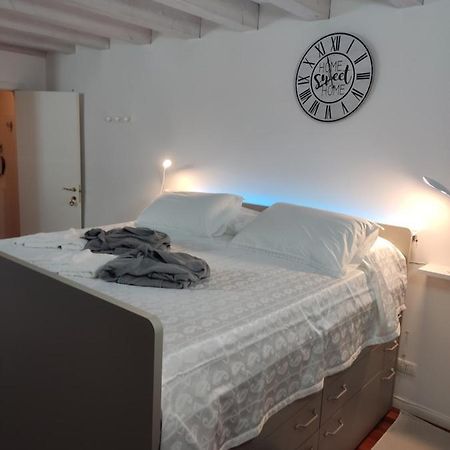 Jennifer House. Trento Eksteriør bilde